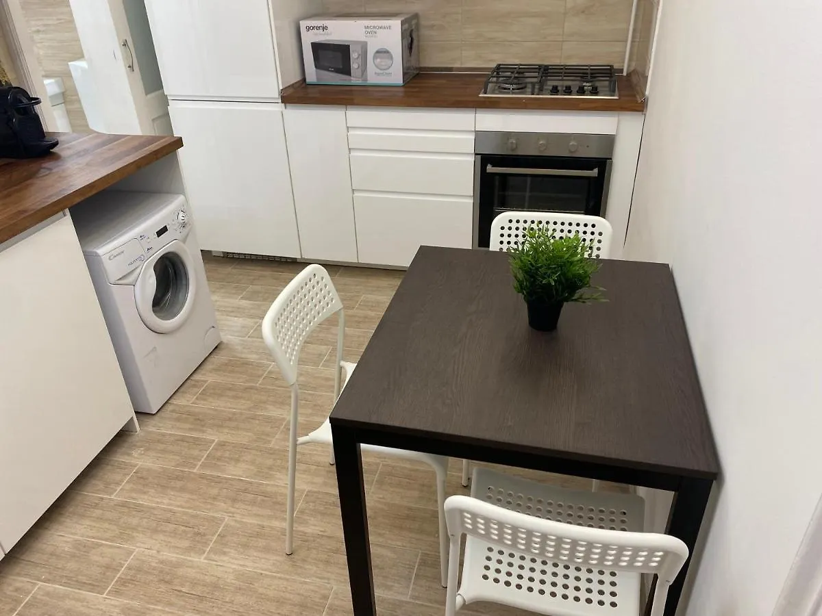 Kiraly78 Huge Apartment Budapest