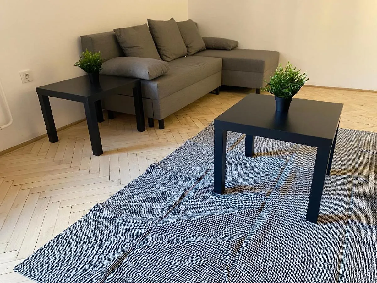 Kiraly78 Huge Apartment Budapest 0*,  Hungary